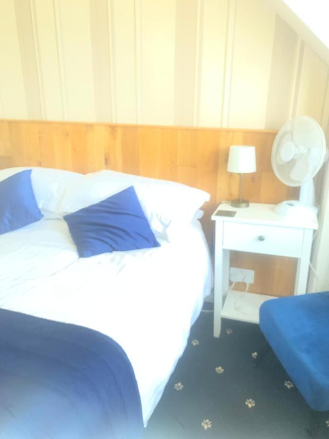 Burnett Arms Hotell Inverurie Eksteriør bilde