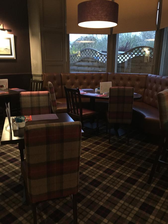 Burnett Arms Hotell Inverurie Eksteriør bilde